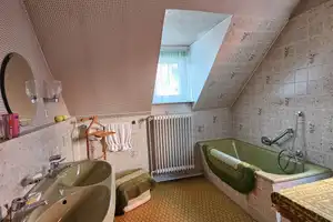 Gutbürgerliches Haus mit hohen Wohnräumen  massiv gemauert  voll unterkellert  idyllischer Garten – Sülbecksweg 15, 37574 Northeim (Kreis) – Vorschaubild 13