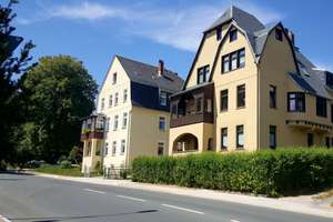 ++historische Stadtvilla mit 3 Wohneinheiten - nahe Stadtzentrum Auerbach++ – Die vollständige Adresse der Immobilie erhältst du vom Anbieter., 8209 Auerbach/Vogtland – Vorschaubild 2