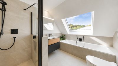 Modern. Zeitgemäß. Komfortabel. – Doppelhaushälfte mit technischen Highlights in Toplage!