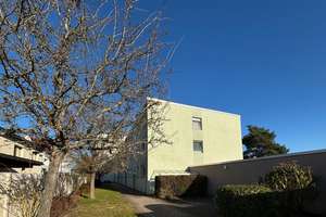 NÜRNBERG-ALTENFURT: TOP GEPFLEGTE 3-ZI-WOHNUNG MIT GROSSER LOGGIA UND EINBAUKÜCHE IM 2. OG OHNE LIFT – Die vollständige Adresse der Immobilie erhältst du vom Anbieter., 90475 Altenfurt Nord, Nürnberg – Vorschaubild 1