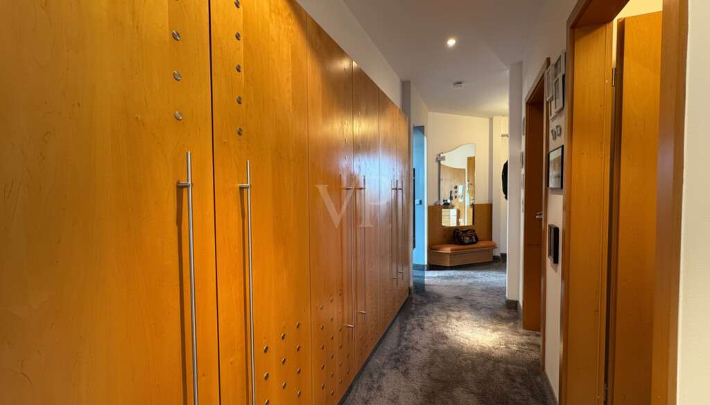 Immobilie in Haldenwang - Penthouse mit Bergblick und außergewöhnlicher Architektur - Bild 3