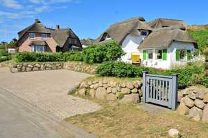 Gelegenheit - provisionsfrei - gemütliches Haus mit 2 Wohneinheiten und 4 Stellplätzen – Nordfriesland (Kreis) – Vorschaubild 5