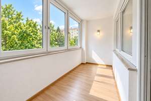 Uni-nah wohnen in Regensburg – renovierte 2-Zimmer-Wohnung mit Wintergarten & Garage – 93053 Kasernenviertel, Regensburg – Vorschaubild 5