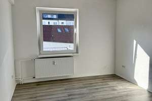 Großzügige, energieeffiziente Wohnung in Top-Lage von Essen-Rüttenscheid – Hohenzollernstraße 64, 54128 Südviertel, Essen – Vorschaubild 5