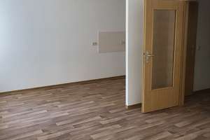 Provisionsfrei: tolle 3-Raumwohnung mit Balkon – Mechthildstraße 45, 39128 Neustädter Feld, Magdeburg – Vorschaubild 7