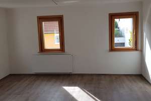 Attraktives 10-Zimmer-Mehrfamilienhaus in Holzgerlingen – Die vollständige Adresse der Immobilie erhältst du vom Anbieter., 71088 Holzgerlingen – Vorschaubild 6