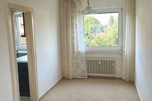Chance für Eigennutzer und Kapitalanleger: 3-Zimmer-Wohnung mit Südwest-Loggia in Uni-Nähe – 33613 Dornberg, Bielefeld – Vorschaubild 4