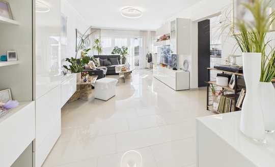 Moderne Wohnung mit Balkon & TG-Stellplatz in begehrter Lage