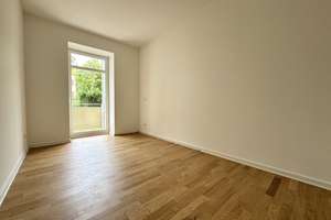 Wohnen am Schlossteich – attraktive 3-Zimmer-Wohnung mit großzügigem Balkon und Parkettfußboden – Schloßteichstraße 3, 9113 Schloßchemnitz, Chemnitz – Vorschaubild 5