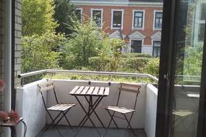Möbliertes  Apartment mit Südbalkon und grossem Schwimmbad nahe Alster