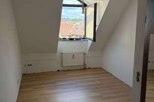 Frisch renoviertes Studentenapartment in zentraler Lage