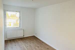 Attraktive 3-Zimmer Wohnung, frisch renovierte in Solingen-Mitte – Oststraße 24, 42651 Solingen-Mitte, Solingen – Vorschaubild 5