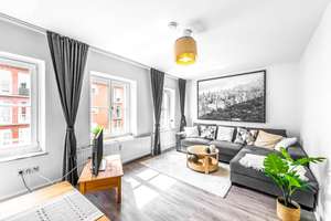 Urban Living: Fully Furnished City Apartment in a Prime Location – All Inclusive – Die vollständige Adresse der Immobilie erhältst du vom Anbieter., 40213 Altstadt, Düsseldorf – Vorschaubild 3
