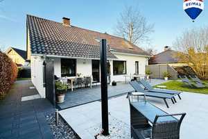 Stilvolles Einfamilienhaus mit beheiztem Pool und großzügigem Garten in Bielefeld – Nähe Flugplatz S – Bielefeld – Vorschaubild 29