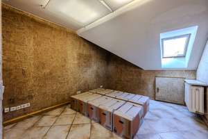 Individuelle, großzügige 5-Zimmer-Dachterrassenwohnung mit Kamin nahe Westpark- mit Potenzial! – Die vollständige Adresse der Immobilie erhältst du vom Anbieter., 80686 Land in Sonne, München – Vorschaubild 12