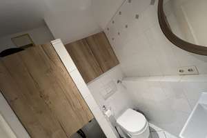 Lage, Lage, Lage  / großzügige 2 Zimmer Wohnung mit Aufzug und Balkon – Die vollständige Adresse der Immobilie erhältst du vom Anbieter., 65183 Mitte, Wiesbaden – Vorschaubild 21