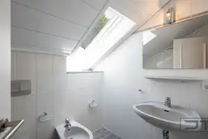 Architektenvilla mit Blick ins Grün & Einliegerwohnung in Seulbitz, Nähe Lohengrin Therme! – Bayreuth – Vorschaubild 37