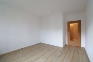 2- Raumwohnung mit Balkon und EBK – Irkutsker Straße 259, 9119 Kappel, Chemnitz – Vorschaubild 3