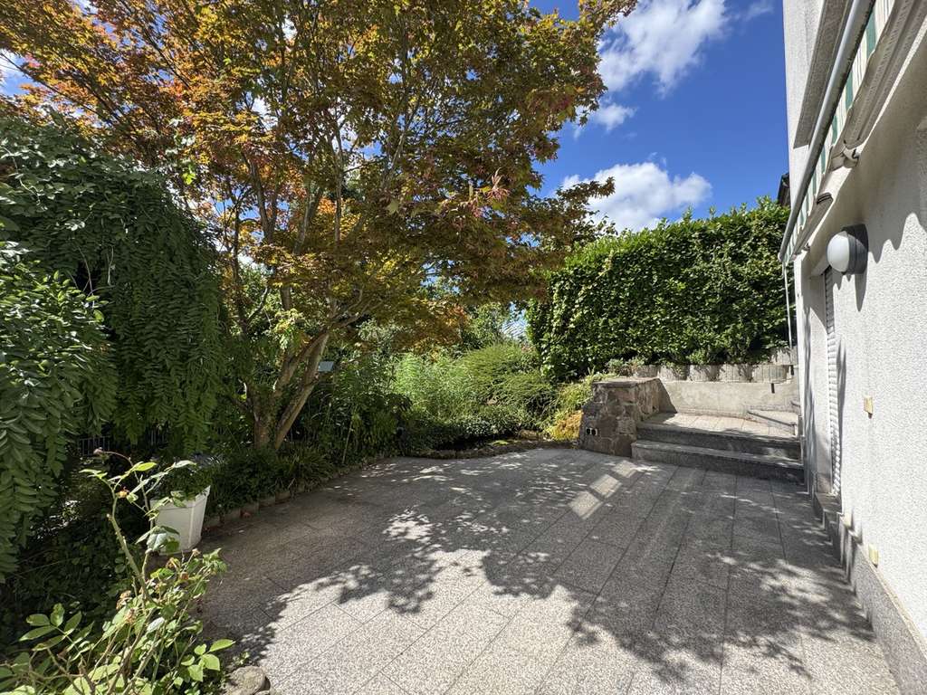 Immobilie in Grenzach-Wyhlen - Mit Blick zum Schlosspark - Bild 4