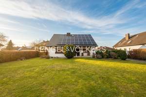 Attraktives Einfamilienhaus mit Photovoltaikanlage in naturnaher Lage – Die vollständige Adresse der Immobilie erhältst du vom Anbieter., 93142 Maxhütte-Haidhof – Vorschaubild 1