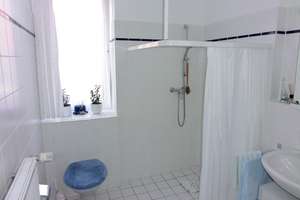 ***Seniorenwohnanlage im Herzen von Travemünde-vermietet-EG-62 qm-Terrasse-Gartenanteil*** – 23570 Travemünde, Lübeck – Vorschaubild 16