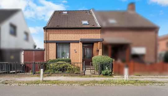 Bild von Bremen Burg-Grambke: Doppelhaushälfte mit Wintergarten, PKW-Stellplatz und Garten in ruhiger Lage