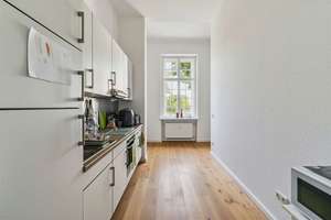 Bezugsfrei – 2 Zimmer mit Balkon & Stellplatz in einem der schönsten Wohnparks Berlins – Die vollständige Adresse der Immobilie erhältst du vom Anbieter., 13125 Buch, Berlin – Vorschaubild 5