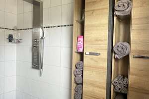Zuhause mit Urlaubsgefühl - Modernes Einfamilienhaus mit 3 Schlafzimmern und 2 Bädern! – Die vollständige Adresse der Immobilie erhältst du vom Anbieter., 26434 Wangerland – Vorschaubild 6