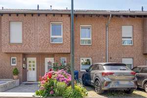 Platz für die ganze Familie - Großzügiges Reihenhaus in ruhiger Wohnlage – Die vollständige Adresse der Immobilie erhältst du vom Anbieter., 51381 Quettingen, Leverkusen – Vorschaubild 1
