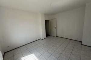 Erstbezug nach Renovierung - 3 Zimmer-Erdgeschosswohnung in Duisburg – Sterkrader Straße 146, 47166 Obermarxloh, Duisburg – Vorschaubild 7