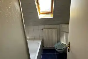Preiswertes 6-Raum-Mehrfamilienhaus mit EBK in Bühl-Eisental – Horrenbacher Straße 21, 77815 Rastatt (Kreis) – Vorschaubild 12