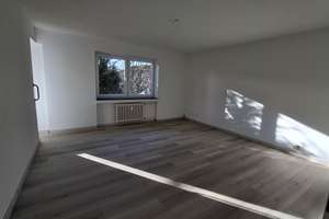 Frisch modernisierte 3-Zim.-Wohnung im 2. OG mit Dusche/Balkon in Düsseldorf-Garath – Paul-Bonatz-Straße 17, 40595 Garath, Düsseldorf – Vorschaubild 18