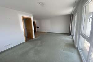 Helle 4-Zimmerwohnung mit 17 m² Sonnenbalkon, Aufzug & TG in ruhiger Lage von Maichingen – Die vollständige Adresse der Immobilie erhältst du vom Anbieter., 71069 Sindelfingen – Vorschaubild 9