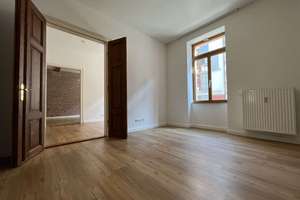 Sanierte Stilaltbauwohnung mit 4 Zimmern, Balkon & Einbauküche – 63065 Wilhelmschule, Offenbach am Main – Vorschaubild 4