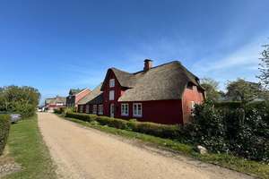 Reetgedecktes Friesenhaus in Nebel – Die vollständige Adresse der Immobilie erhältst du vom Anbieter., 25946 Nebel (Amrum) – Vorschaubild 2