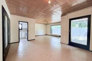 K/LEV: Freistehender Bungalow auf einer Ebene – Die vollständige Adresse der Immobilie erhältst du vom Anbieter., 51061 Flittard, Köln – Vorschaubild 3