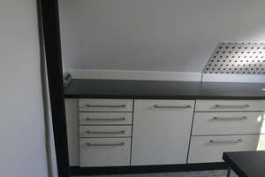 Mitten in der Stadt! Ruhige Dachgeschosswohnung mit kl. Terrasse im  Altbau sucht Individualisten! – Die vollständige Adresse der Immobilie erhältst du vom Anbieter., 47799 Cracau, Krefeld – Vorschaubild 7