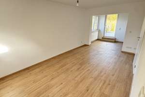 
Freistehendes Einfamilienhaus / Zweifamilienhaus frisch renoviert & sofort bezugsfertig – Die vollständige Adresse der Immobilie erhältst du vom Anbieter., 58091 Eilpe, Hagen – Vorschaubild 7