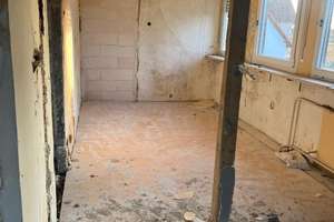 didem® | Sanierungsbedürftiges Haus in ruhiger Sackgassenlage – Die vollständige Adresse der Immobilie erhältst du vom Anbieter., 86156 Bärenkeller, Augsburg – Vorschaubild 9