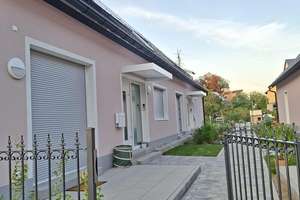 Neubau Haus (Doppelhaushälfte) in Karlsruhe Neureut zu vermieten