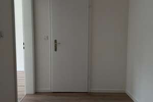 Charmante 3-Zimmer Wohnung mit Stellplatz in München – Die vollständige Adresse der Immobilie erhältst du vom Anbieter., 81475 Fürstenried-West, München – Vorschaubild 9