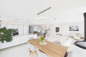 Exklusive Bauhausstil-Villa mit großzügiger Einliegerwohnung – Die vollständige Adresse der Immobilie erhältst du vom Anbieter., 74078 Frankenbach, Heilbronn – Vorschaubild 4
