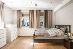 Historische Pracht trifft Moderne – Exklusive Villenhälfte mit 360°-Dachterrasse – Die vollständige Adresse der Immobilie erhältst du vom Anbieter., 65189 Südost, Wiesbaden – Vorschaubild 16