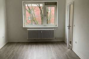 Frisch saniertes 1-Zimmer-Appartment zur sofortigen Anmietung! – Straßburger Str. 73, 22049 Dulsberg, Hamburg – Vorschaubild 2