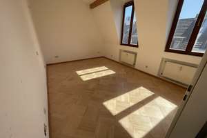 Helle 2-Zimmer-DG-Wohnung mit Terrasse in Ehrenfeld – Gutenbergstr. 63, 50823 Ehrenfeld (Ortsteil), Köln – Vorschaubild 4