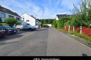 Kauf im Paket: 2 vermietete Wohnungen & 1 Garage in einem 3-Familienhaus in Bonn-Röttgen. – Die vollständige Adresse der Immobilie erhältst du vom Anbieter., 53125 Röttgen, Bonn – Vorschaubild 58