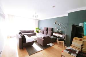 Top Lage wenige Minuten zu  Alster  mit 3 Balkonen Ecke Bellevue – Die vollständige Adresse der Immobilie erhältst du vom Anbieter., 22301 Winterhude, Hamburg – Vorschaubild 2