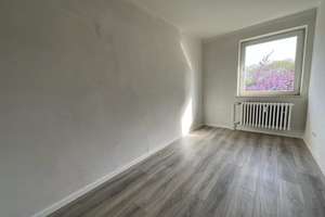 Charmante 3-Zimmer-Wohnung mit Balkon in Duisburg-Wanheimerort – ideal für Singles oder Paare – Im Schlenk 135, 47055 Wanheimerort, Duisburg – Vorschaubild 14
