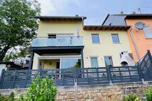 TOP Gelegenheit: Neuwertiges EFH mit PV Anlage in ruhiger Lage! – Die vollständige Adresse der Immobilie erhältst du vom Anbieter., 67827 Becherbach – Vorschaubild 3