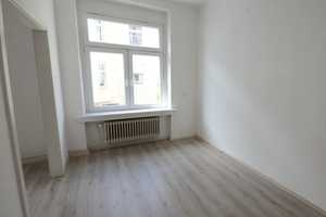 Geräumige 4-Zimmerwohnung mit Balkon – Eduardstr. 5, 42275 Wuppertal – Vorschaubild 2